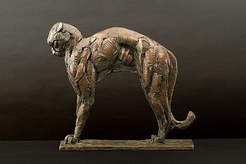 s194 arching cheetah maquette